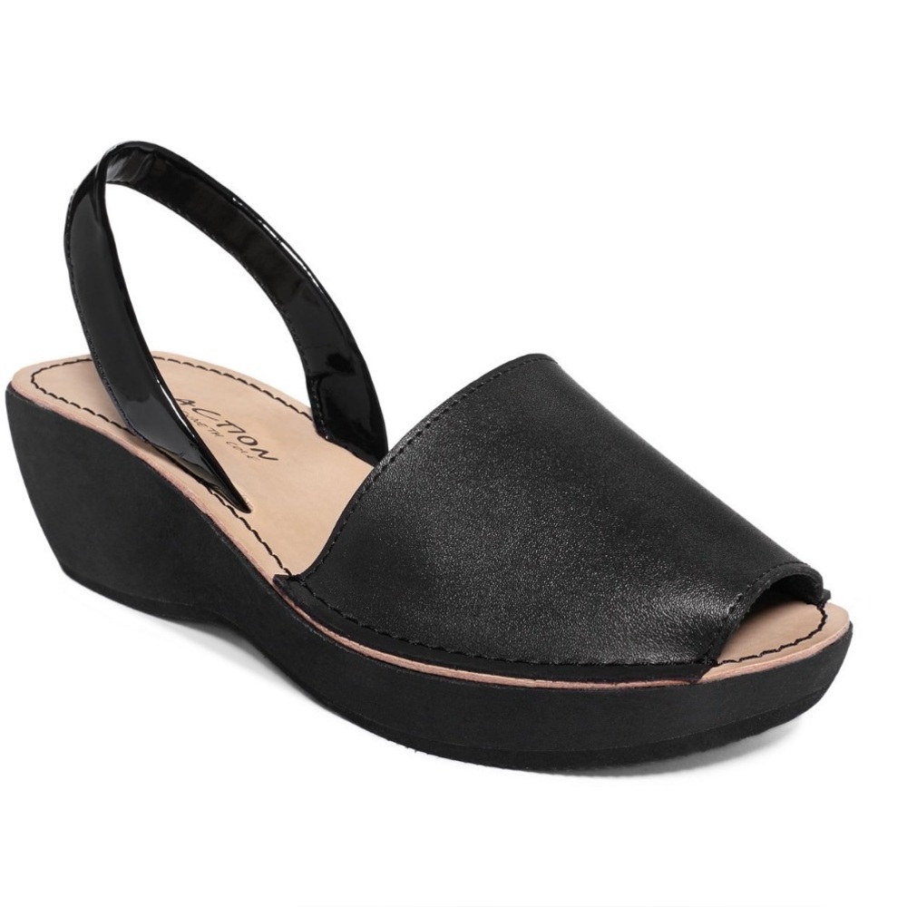 Kenneth Cole Reaction Fine Glass Platform Wedge Sandals size 7